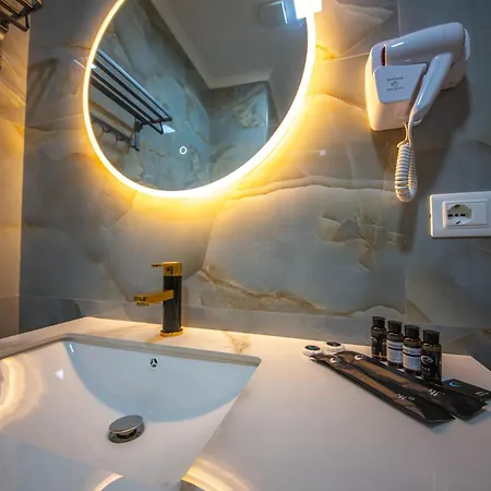 New Benilva Hotel Durrës