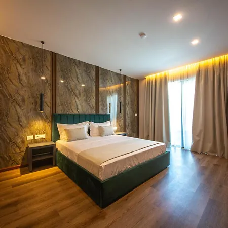 New Benilva Hotel *